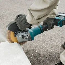 Makita Akku Vinkelsliber XGT 40V Solo
