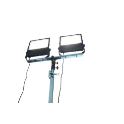 Treben Lightmaxx inkl. 2 x 200W Dolphin LED Projektr